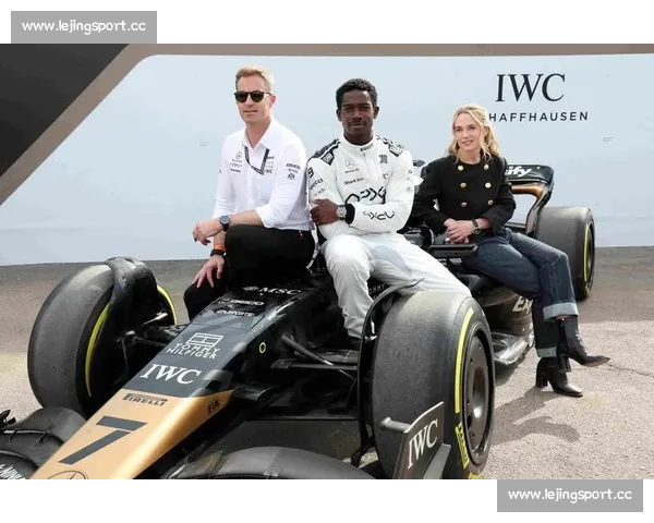 揭秘F1人气车手背后故事，你绝对想不到！