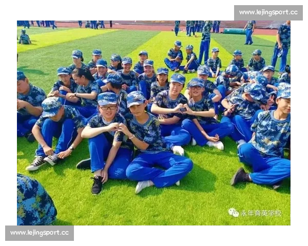 泪目！XXX战队夺冠视频回顾，每一帧都写满了汗水与拼搏！